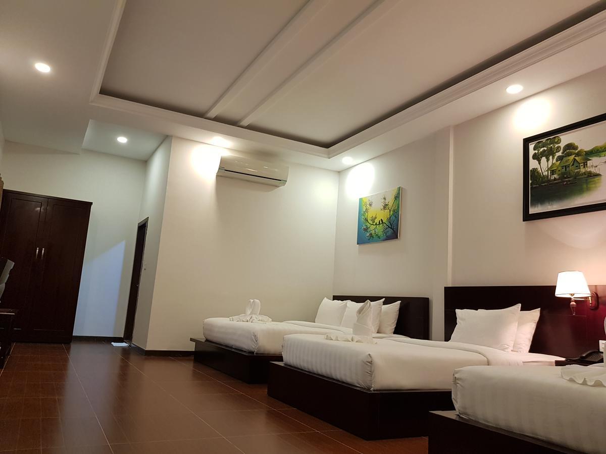 Golden Apple Hotel - Airport Phnom Penh Exteriör bild
