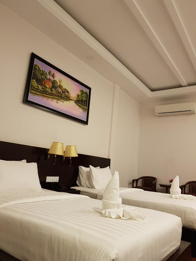 Golden Apple Hotel - Airport Phnom Penh Exteriör bild