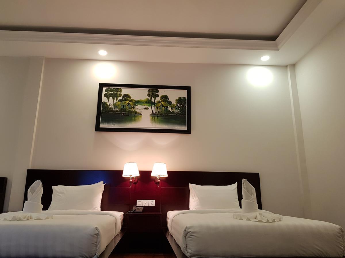 Golden Apple Hotel - Airport Phnom Penh Exteriör bild